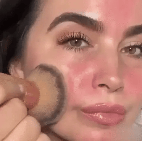 Base de Maquillaje GLOWSKIN + Brocha de Regalo